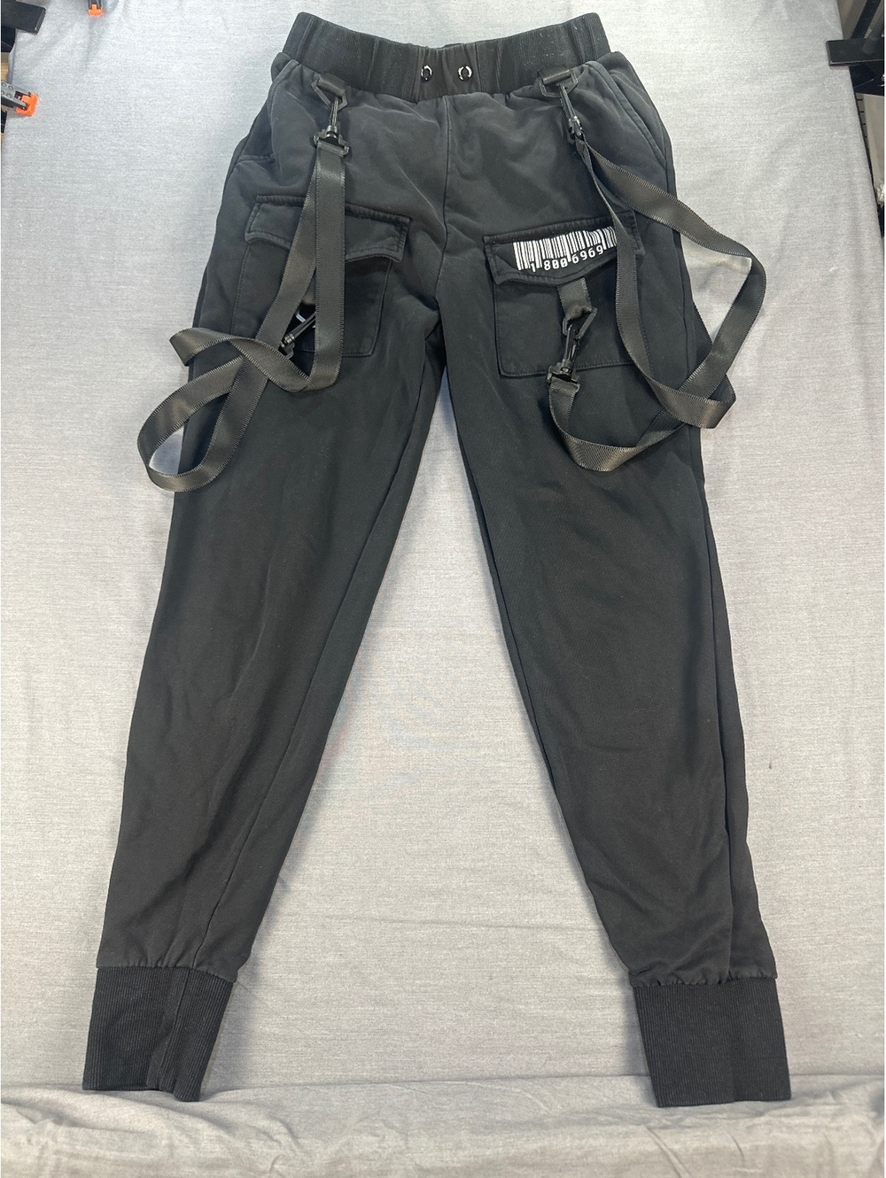 CLUBEX Men Cargo Jogger Pants L Black Strap Detail